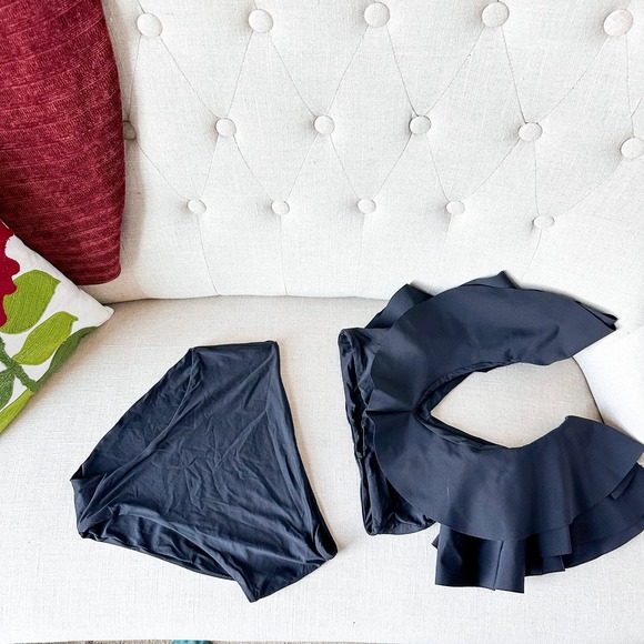 Maygel Coronel Black Mila Ruffle Two-Piece Bikini Swimsuit Set one size - Picture 9 of 15